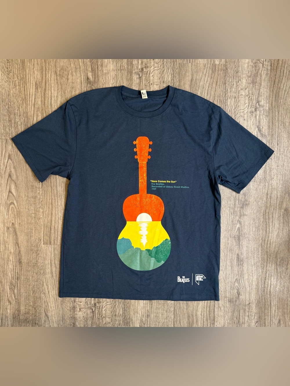 The Beatles Here Comes The Sun Graphic T-Shirt Comfy 100% Organic Cotton Size L